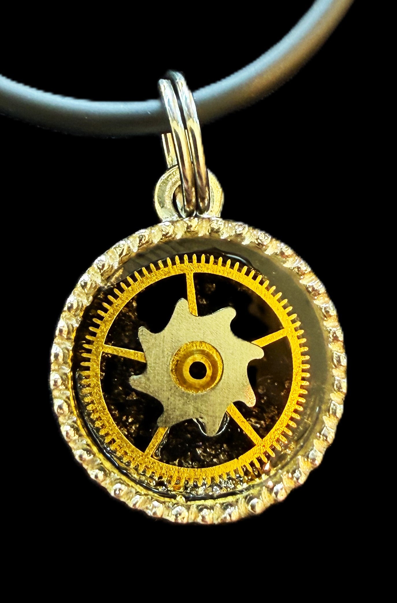 Circle Pendant Necklaces