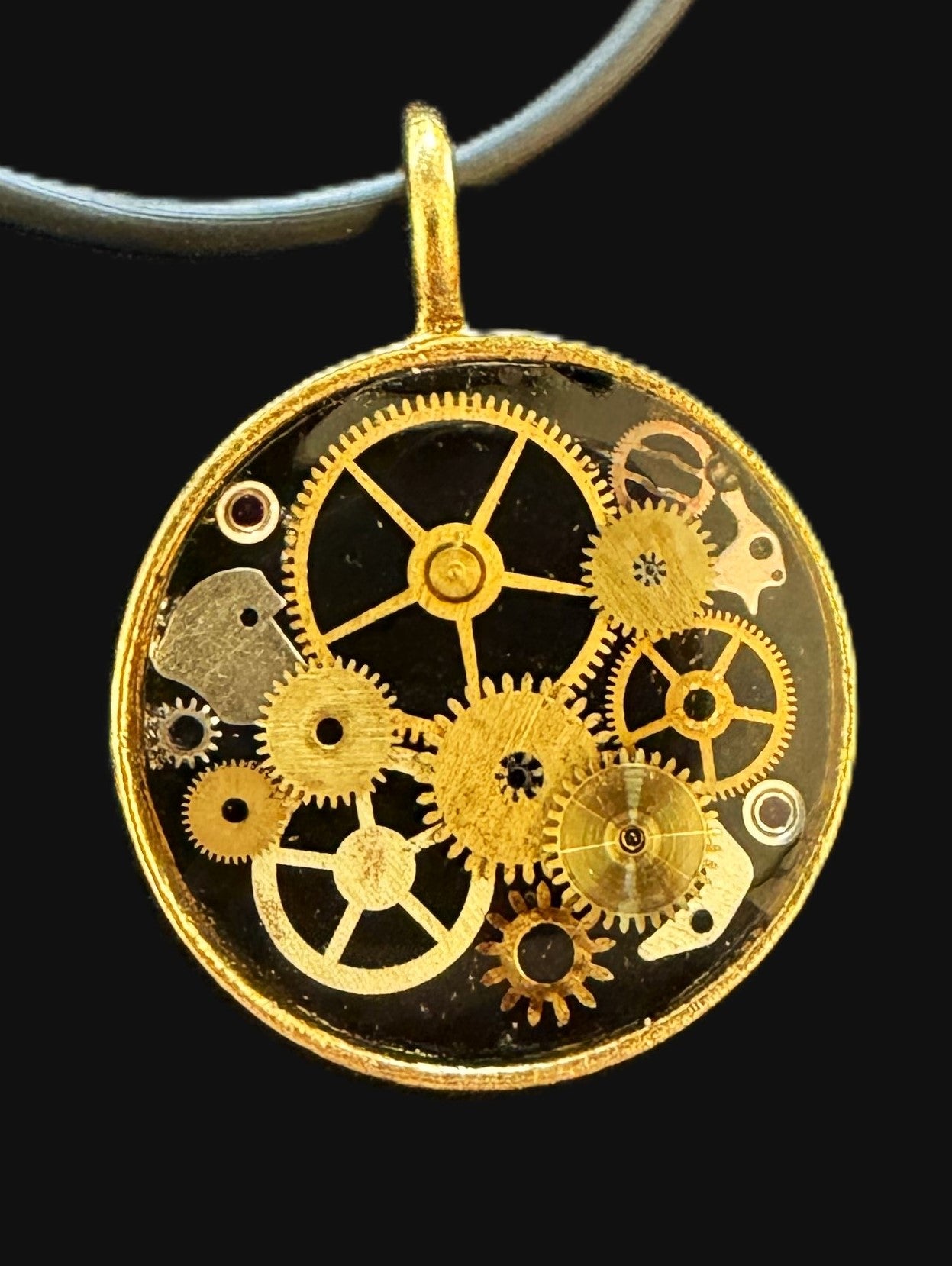 Circle Pendant Necklaces