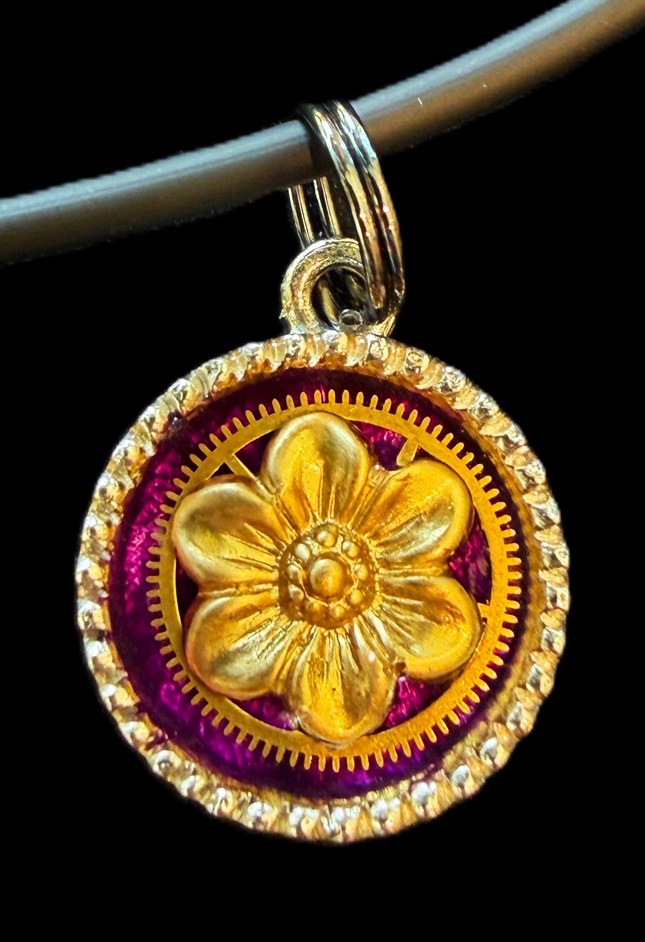 Circle Pendant Necklaces