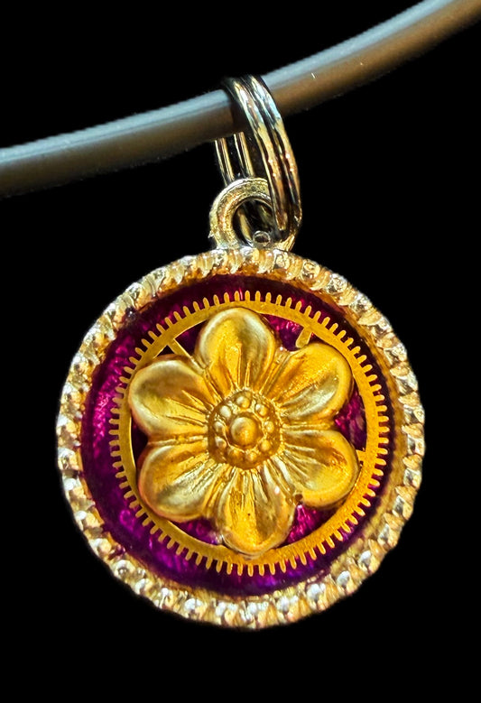 Circle Pendant Necklaces