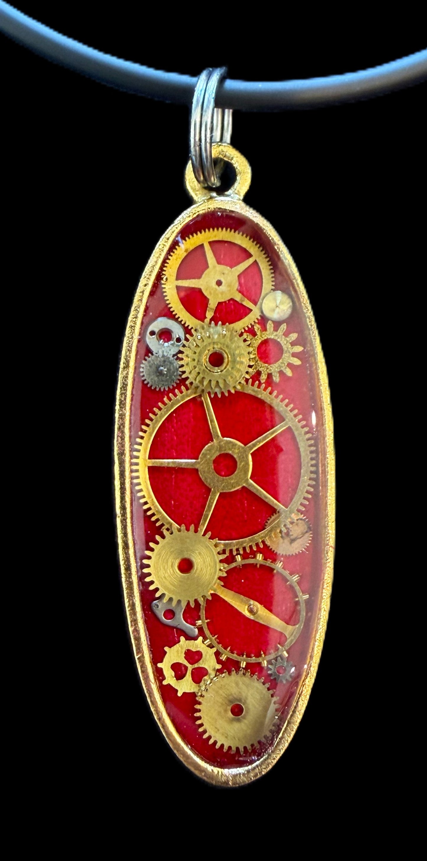 Oval Pendant Necklace