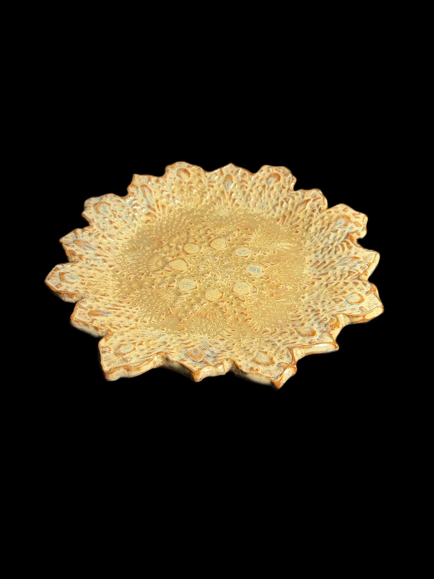 Scallop Edge Doily Bowl